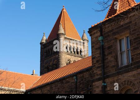 Außenansicht der alten Universität im Mittleren Westen. Urbana, Illinois. Stockfoto