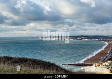 Blick auf den Strand von Seaford in Sussex Seaford Head Cliff Stockfoto