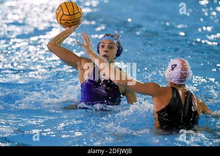 Roma, Italien. Dezember 2020. Roma, Italien, Lido di Ostia, 05. Dezember 2020, Arianna Garibotti (Ekipe Orizzonte) während Lifebrain SIS Roma vs Ekipe Orizzonte - Waterpolo Italian Serie A1 Frauen Match Credit: Luigi Mariani/LPS/ZUMA Wire/Alamy Live News Stockfoto