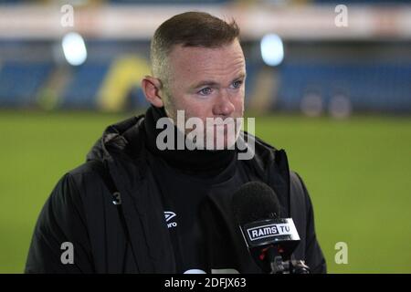 London, Großbritannien. Dezember 2020. Derby County Interim Manager Wayne Rooney bei einem Post-Match-Interview nach seinem ersten Sieg als Manager. EFL Skybet Championship match, Millwall gegen Derby County im Den in London am Samstag, 5. Dezember 2020. Dieses Bild darf nur für redaktionelle Zwecke verwendet werden. Nur redaktionelle Verwendung, Lizenz für kommerzielle Nutzung erforderlich. Keine Verwendung in Wetten, Spiele oder ein einzelner Club / Liga / Spieler Publikationen. PIC von Steffan Bowen / Andrew Orchard Sport Fotografie / Alamy Live News Kredit: Andrew Orchard Sport Fotografie / Alamy Live News Stockfoto