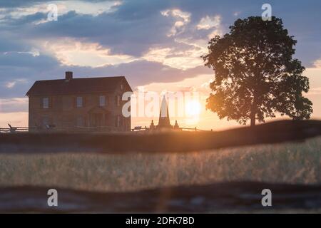 Sonnenaufgang über Henry House in Manassas Battlefield, Virginia. Stockfoto