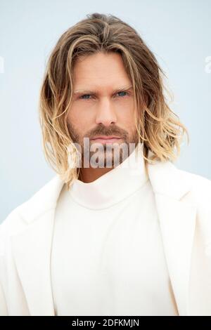 Stephen Di Tordo nimmt an der Fotoserie Cheyenne et Lola während des 3. Canneseries - International Series Festival, am 14. Oktober 2020 in Cannes, Frankreich Teil. Foto von David Niviere/ABACAPRESS.COM Stockfoto