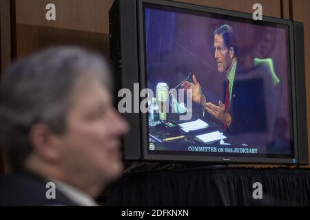 Der demokratische Senator aus Connecticut Richard Blumenthal hält während der Bestätigungsverhandlung für Richterin Amy Coney Barrett vor dem Justizausschuss des Senats auf dem Capitol Hill in Washington, DC, USA, am 15. Oktober 2020 eine Rede. Barrett wurde von Präsident Donald Trump zur Besetzung der im September verstorbenen Justizministerin Ruth Bader Ginsburg ernannt. Foto von Shawn Thew/Pool/ABACAPRESS.COM Stockfoto