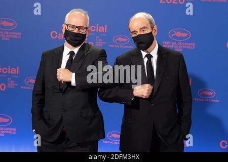 Der Generaldirektor der Filmfestspiele von Cannes, Thierry Fremaux, und der französische Direktor der Filmfestspiele von Cannes, Pierre Lescure, nehmen an der Eröffnungszeremonie des Cannes 2020 Special am 27. Oktober 2020 in Cannes, Frankreich, Teil. Die 73. Ausgabe der Filmfestspiele von Cannes, die im Mai 2020 stattfinden sollte, wurde wegen der Pandemie von Covid-19 abgesagt. Das Cannes 2020 Special läuft vom 27. Bis 29. Oktober. Foto von David Niviere/ABACAPRESS.COM Stockfoto