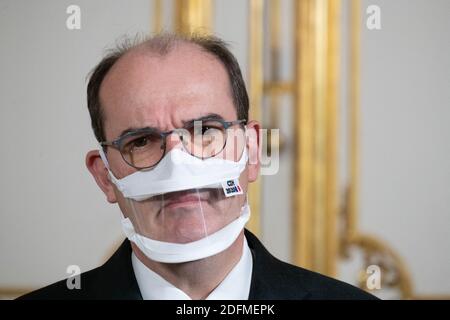 Der französische Premierminister Jean Castex bei einer Pressekonferenz nach dem Treffen des interministeriellen Ausschusses für Behinderung am 16. November 2020 in Paris. Foto von Jacques Witt/Pool/ABACAPRESS.COM Stockfoto