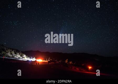 Krater des Mondes, Idaho, Komet Neowise, Sternenhimmel Stockfoto