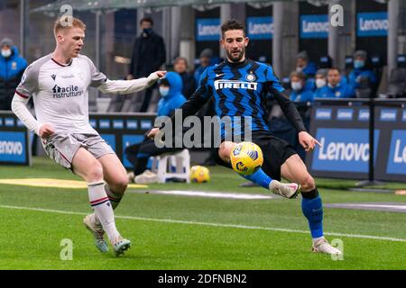 Mailand, Italien. Dezember 2020. Mailand, Italien, San Siro Stadion, 05. Dezember 2020, Roberto Gagliardini (FC Inter) während des FC Internazionale gegen Bologna Calcio - Italienische Fußball Serie A Spiel Credit: Luca Rossini/LPS/ZUMA Wire/Alamy Live News Stockfoto