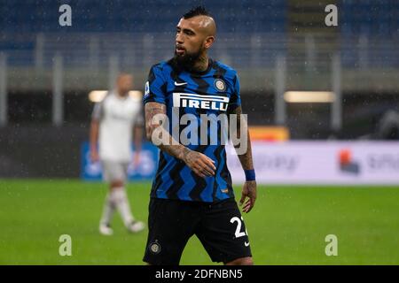 Mailand, Italien. Dezember 2020. Mailand, Italien, San Siro Stadion, 05. Dezember 2020, Arturo Vidal (FC Inter) während des FC Internazionale gegen Bologna Calcio - Italienische Fußballserie A Spiel Credit: Luca Rossini/LPS/ZUMA Wire/Alamy Live News Stockfoto