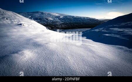 Fresh Snow Field, Langstrothdale, Yorkshire Dales Stockfoto