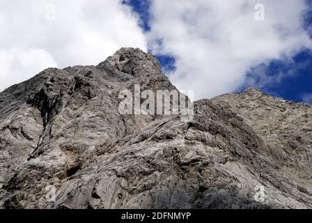 Karnischen Apls, Volaia Pass. Während des Ersten Weltkrieges war es der Schauplatz blutiger Schlachten von italienischen und österreichisch-ungarischen Armeen. Mount Coglians. Stockfoto