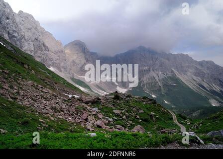 Karnischen Apls, Volaia Pass. Während des Ersten Weltkrieges war es der Schauplatz blutiger Schlachten von italienischen und österreichisch-ungarischen Armeen. Lesachtal. Stockfoto