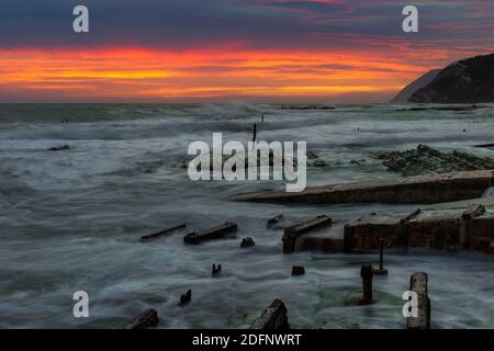 Passetto Strand in Ancona, in einem Herbst Sonnenaufgang Stockfoto