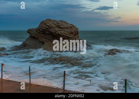 Passetto Strand in Ancona, in einem Herbst Sonnenaufgang Stockfoto