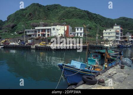 Das Fischerdorf Fulung am Pazifischen Ozean im Norden Taiwans von Ost-Aasia. Taiwan, Taipeh, Mai 2001 Stockfoto