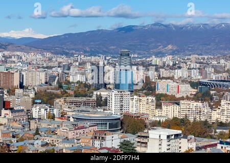 Tiflis, Georgien - 23. November, 2020: Panoramablick auf Tiflis Stockfoto