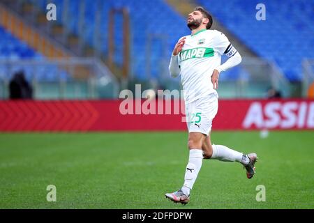 Domenico Berardi von Sassuolo reagiert während der italienischen Meisterschaft Serie A Fußballspiel zwischen AS Roma und US Sassuolo Calcio am 6. Dezember 2020 im Stadio Olimpico in Rom, Italien - Foto Federico Proietti / DPPI / LM Stockfoto