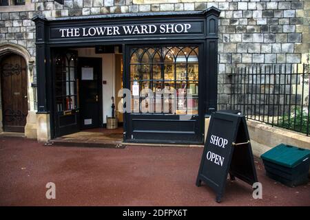 Der Lower ward Shop im Windsor Castle. Windsor, Berkshire, England, Großbritannien Stockfoto