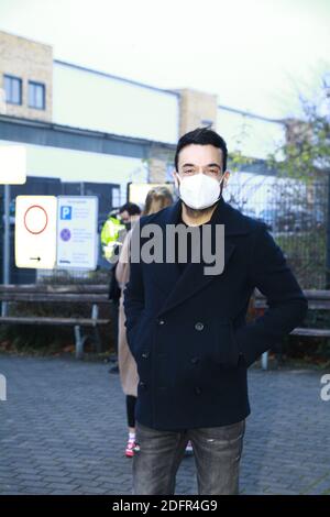 Giovanni Zarrella bei der Ankunft zur TV Spendengala 'ein Herz für Kinder' 2020 im Studio G in Adlershof. Berlin, 05.12.2020 Stockfoto