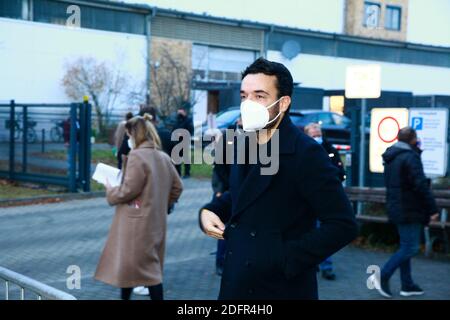 Giovanni Zarrella bei der Ankunft zur TV Spendengala 'ein Herz für Kinder' 2020 im Studio G in Adlershof. Berlin, 05.12.2020 Stockfoto