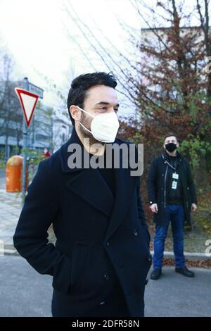 Giovanni Zarrella bei der Ankunft zur TV Spendengala 'ein Herz für Kinder' 2020 im Studio G in Adlershof. Berlin, 05.12.2020 Stockfoto