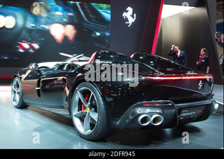 Ferrari Monza SP2 während des Pariser Automobilsalon 2018, bekannt als Mondial de l'Automobile, der am 2. Oktober 2018 im Ausstellungszentrum Porte de Versailles in Paris, Frankreich, stattfand. Foto von Nicolas Genin/ABACAPRESS.COM Stockfoto