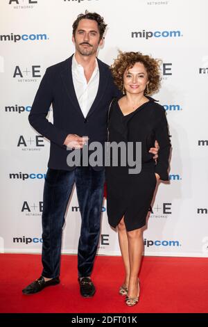 Paco Leon, Anna Rodriguez Costa nehmen an der Eröffnungsgala der MIPCOM in Cannes, Frankreich, am 15. Oktober 2018 Teil. Foto von Marco Piovanotto/ABACAPRESS.COM Stockfoto