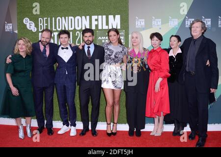 Tricia Tuttle, Ralph Fiennes, Oleg Ivenko, Andrew Levitas, Adele Exarchopoulos, Carolyn Marks Blackwood, Chulpan Khamatova, Gabrielle Tana und David Hare bei der Premiere der White Crow im Rahmen des 62. BFI London Film Festival in London, England am 18. Oktober 2018. Foto von Aurore Marechal/ABACAPRESS.COM Stockfoto