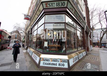 James Smith und Son Regenschirm und Spazierstock Einzelhandelsgeschäft, London, Großbritannien Stockfoto