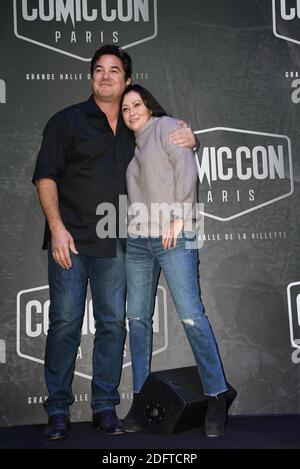 Schauspieler Dean Cain und Schauspielerin Shannen Doherty nach einer zu ihren Ehren organisierten Konferenz während der Comic Con Paris 2018, die am 27. Oktober 2018 in der La Grande Halle de La Villette in Paris, Frankreich, stattfand. Foto von Mireille Ampilhac/ABACAPRESS.COM Stockfoto