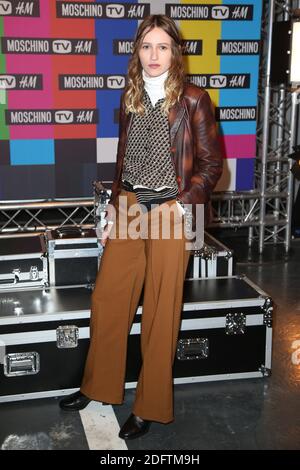 Christa Theret trifft am 06. November 2018 auf der MoSCHINO [tv] H&M Launch Party auf der Le Dernier Etage in Paris ein. Foto von Jerome Domine/ABACAPRESS.COM Stockfoto