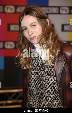 Christa Theret trifft am 06. November 2018 auf der MoSCHINO [tv] H&M Launch Party auf der Le Dernier Etage in Paris ein. Foto von Jerome Domine/ABACAPRESS.COM Stockfoto