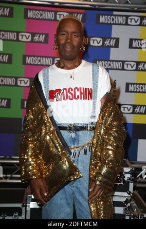 Kiddy Smile trifft am 06. November 2018 auf der MoSCHINO [tv] H&M Launch Party in den Le Dernier Etage in Paris ein. Foto von Jerome Domine/ABACAPRESS.COM Stockfoto