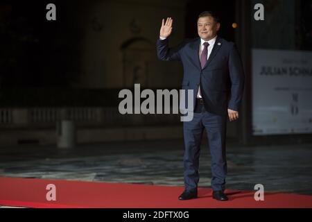 Gast, der am 10. November 2018 zu einem Staatsessen im Musée d'Orsay in Paris, Frankreich, zum 100. Jahrestag des Endes des Ersten Weltkriegs eintrifft. Foto von Eliot Blondt/ABACAPRESS.COM Stockfoto