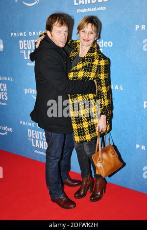 Sophie Mounicot und Philippe Lelievre besuchen am 27. November 2018 die Deutsch-Les-Landes Premiere im Gaumont Capucines in Paris, Frankreich. Foto von Laurent Zabulon/ABACAPRESS.COM Stockfoto