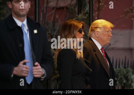 WASHINGTON, DC - DEZEMBER 04: (AFP OUT) First Lady Melania Trump und Präsident Donald Trump verlassen das Blair House, nachdem sie die Familie des ehemaligen Präsidenten George H.W. besucht haben Bush 04. Dezember 2018 in Washington, DC. Die Trumps zahlten einen Beileidsbesuch an die Bush Familie, die in Washington für den ehemaligen Präsidenten George H.W. sind Staatsbegräbnis Bushs und damit verbundene Ehrungen. (Foto von Chip Somodevilla/ABACAPRESS.COM) Stockfoto