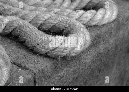 Naturbaumwollfaser-Seil, Schwarz-Weiß-Fotografie, Struktureffekt Stockfoto