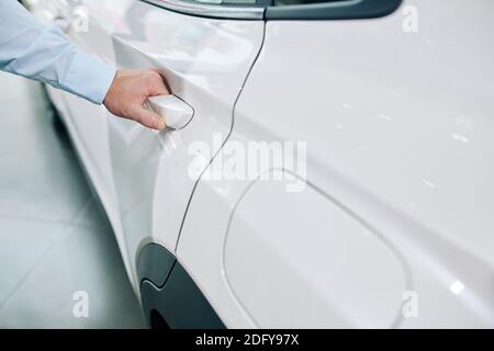 Autotür öffnen Stockfoto