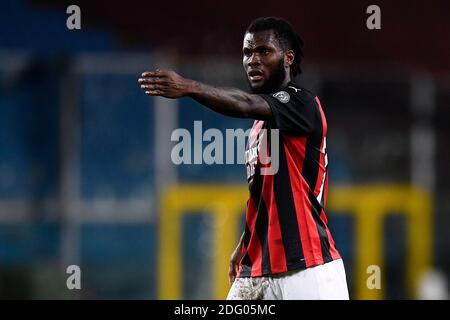 Genua, Italien - 06. Dezember, 2020: Franck Jessie von AC Mailand Gesten während der Serie A Fußballspiel zwischen UC Sampdoria und AC Mailand. AC Milan gewann 2-1 gegen UC Sampdoria. Kredit: Nicolò Campo/Alamy Live Nachrichten Stockfoto