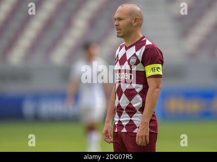 Doha, Katar. Dezember 2020. Andres Iniesta von Vissel Kobe reagiert während der Runde des 16-Spiels der AFC Champions League zwischen Shanghai SIPG FC China und Vissel Kobe aus Japan in Doha, Katar, 7. Dezember 2020. Quelle: Nikku/Xinhua/Alamy Live News Stockfoto