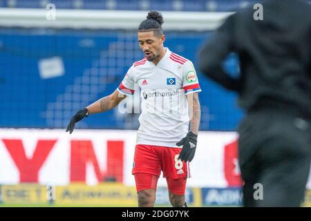 Jeremy DUDZIAK (HH) ist nach dem Ende des Spiels, Soccer 2, enttäuscht. Bundesliga, 10. Spieltag, HSV Hamburg Hamburg Hamburg (HH) - Hannover 96 (H) 0: 1 am 05.12.2020 in Hamburg. ¬ Verwendung weltweit Stockfoto