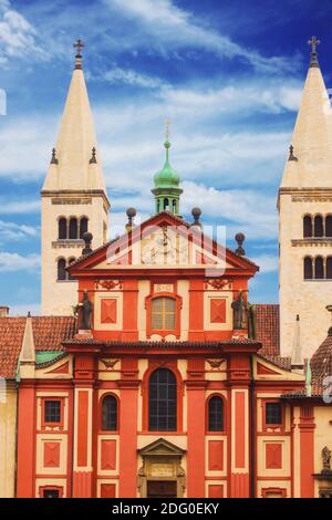 St. George's Basilika, Prag Stockfoto