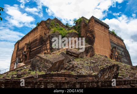 Mantara Gyi-Pagode oder Mingun-Pagode in Mingun bei Mandalay Myanmar Birma Asien Stockfoto