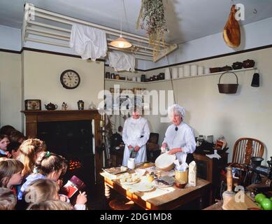 Viktorianische Küche, Museum of Lincolnshire Life, Lincoln, England, Großbritannien Stockfoto