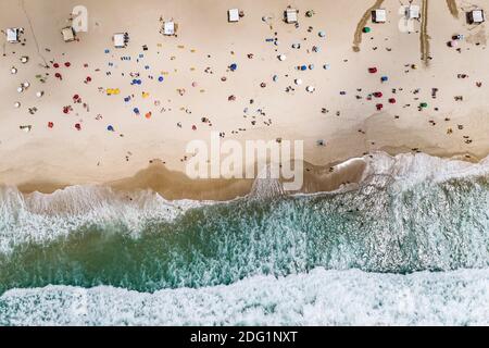 Luftaufnahme des Copacabana Strandes Stockfoto