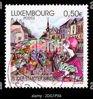 MOSKAU, RUSSLAND - 18. AUGUST 2018: Eine Briefmarke gedruckt in Ausstellungen, Serie, um 19 Stockfoto