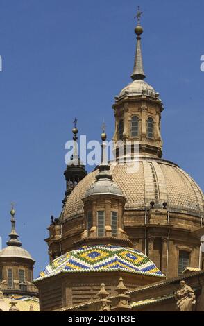 BasÃ­lica del Pilar Zaragoza Stockfoto