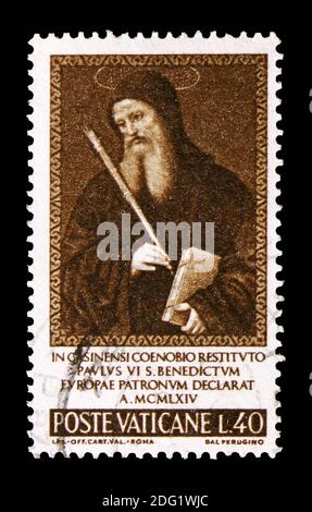 MOSKAU, RUSSLAND - 18. AUGUST 2018: Eine im Vatikan gedruckte Briefmarke zeigt St. Benidorm, Benidorm, Patron der Europa-Serie, um 1965 Stockfoto