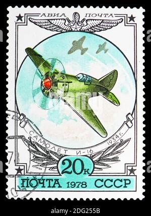MOSKAU, RUSSLAND - 21. OKTOBER 2018: Eine in der UdSSR (Russland) gedruckte Marke zeigt das Kampfflugzeug I-16, 1934, Geschichte der russischen Flugzeugserie, um 1978 Stockfoto