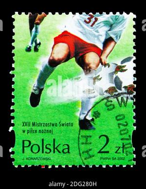 MOSKAU, RUSSLAND - 18. AUGUST 2018: Eine in Polen gedruckte Marke zeigt WM-Fußball, 2002 WM-Fußballweltmeisterschaft, Japan und Korea Serie, circ Stockfoto