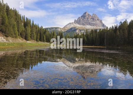 See Antorno in der Nähe von misurina Stockfoto